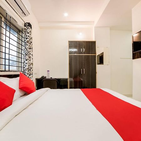 Super Hotel O Lucky Hotels Gachibowli Haiderabad Buitenkant foto